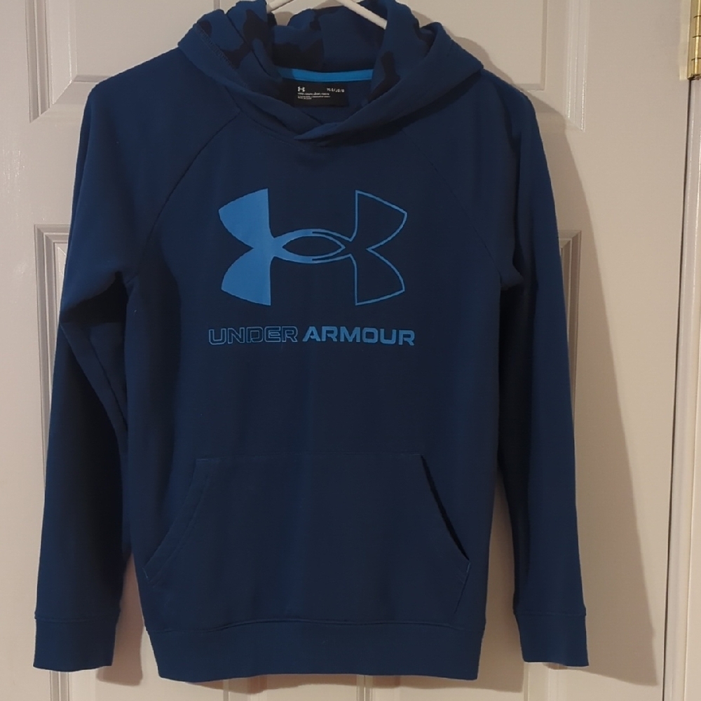 Under Armour Blue Sweater with Classic Pullover Design